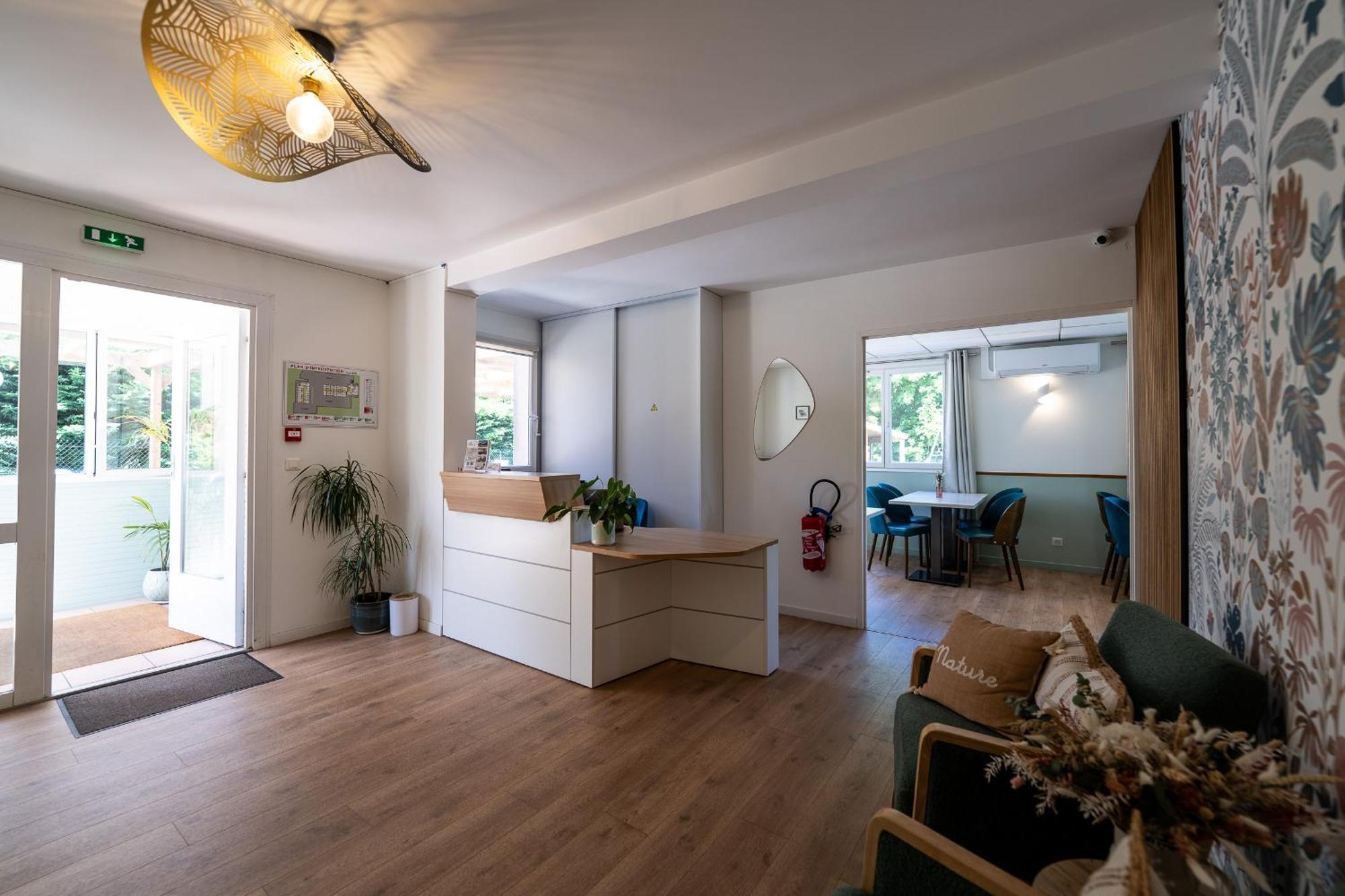 Villa Hotel Ж'єн Екстер'єр фото