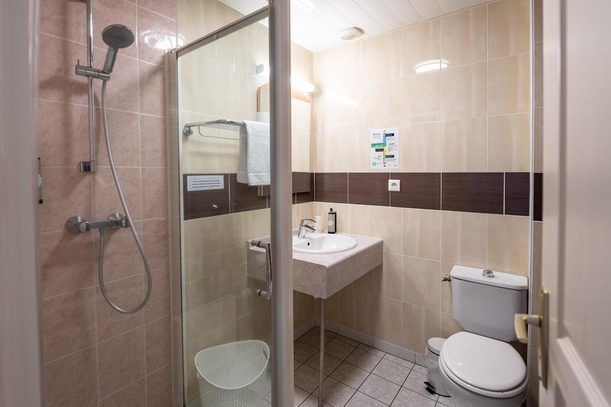 Villa Hotel Ж'єн Екстер'єр фото